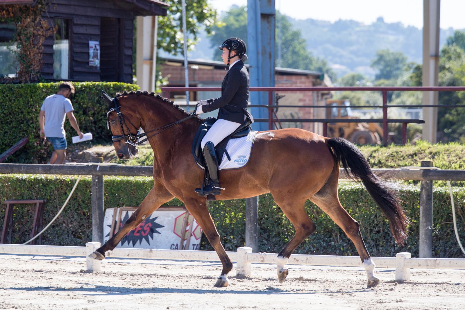 Irene Kocina con Dandy